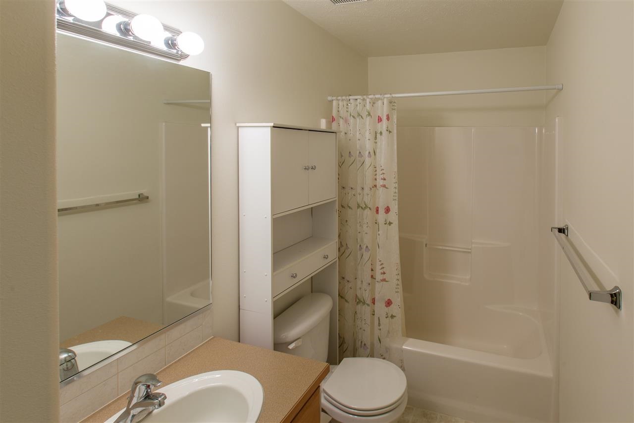 1105 N Vista - Photo 18