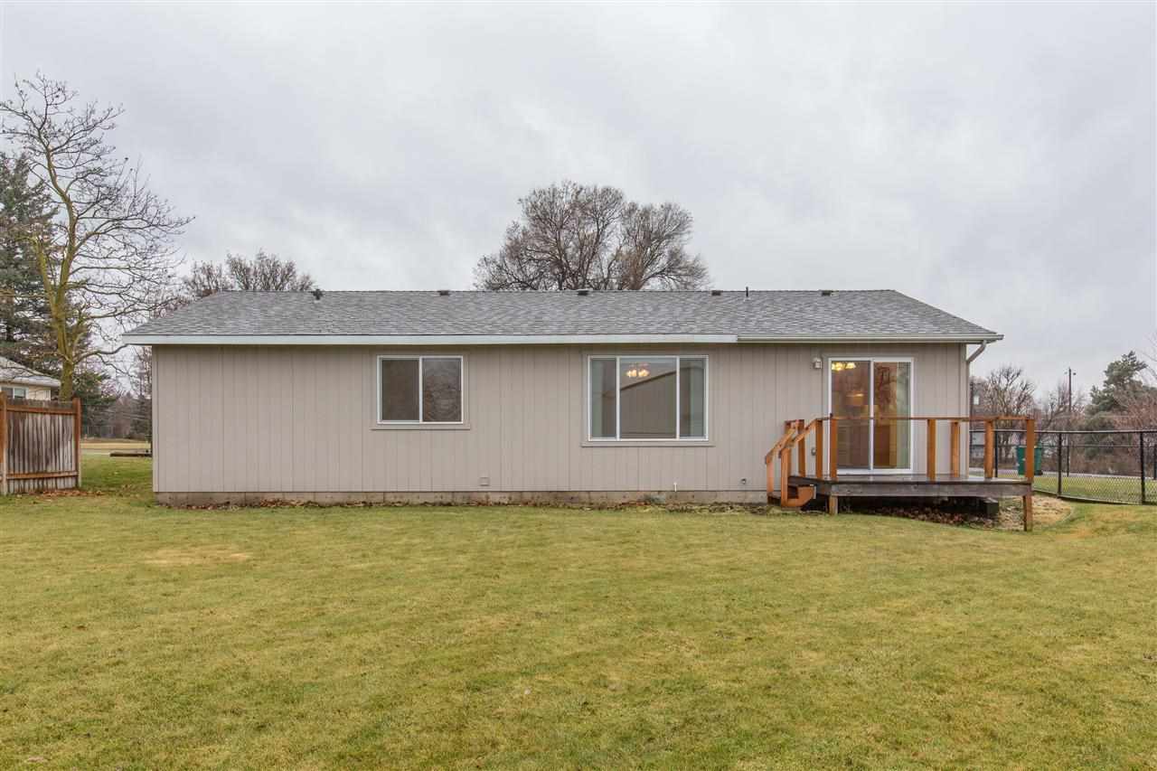1105 N Vista - Photo 19