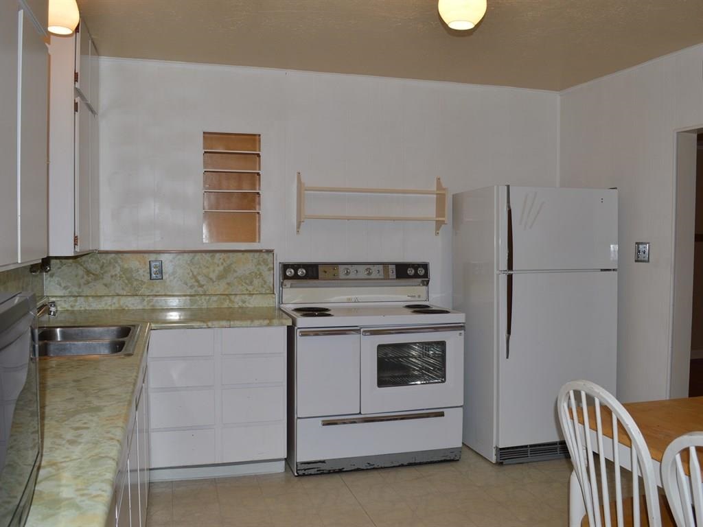 1314 E Bridgeport Ave - Photo 5