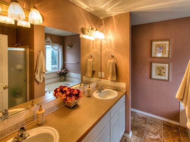 24708 E Maxwell Ln - Photo 12