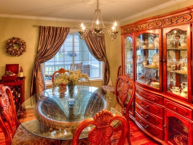 24708 E Maxwell Ln - Photo 5