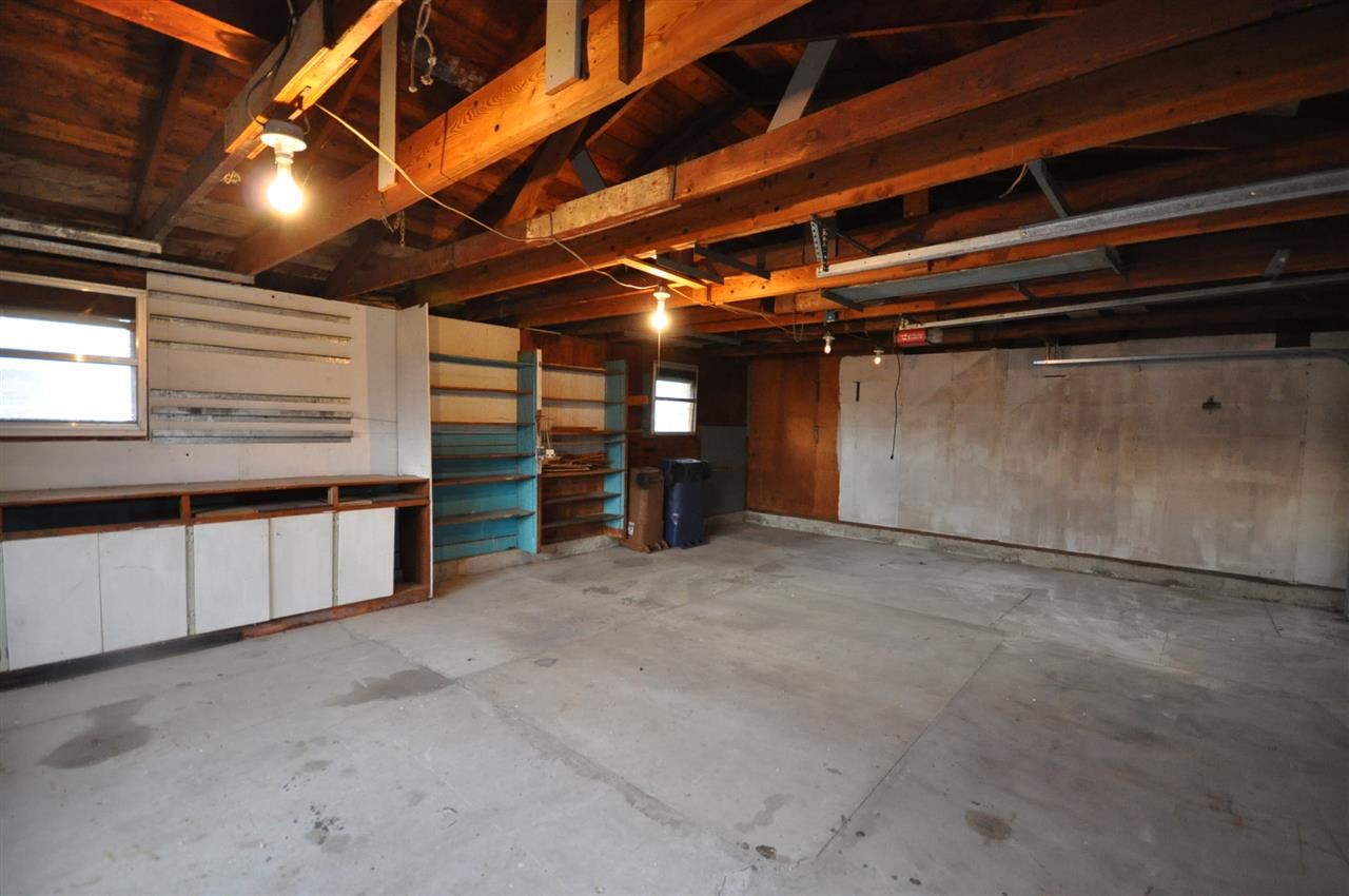 5703 N G St - Photo 14