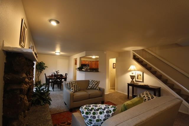 9509 E Nora Ave - Photo 3