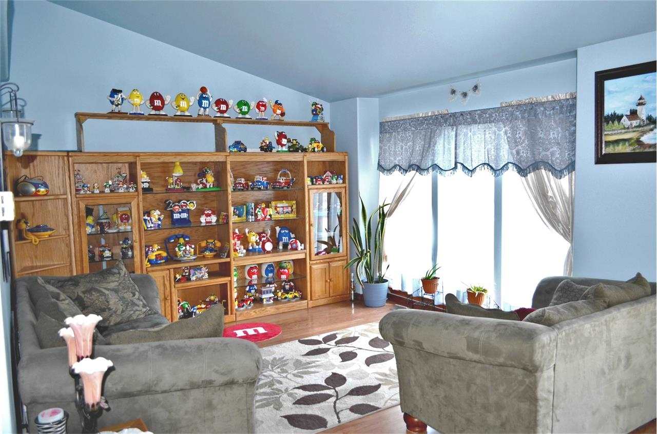 3823 E Tanager Ln - Photo 4