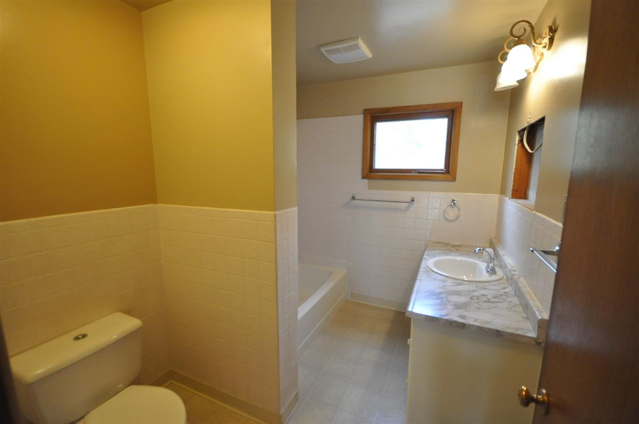 5318 W PRINCETON Pl - Photo 9