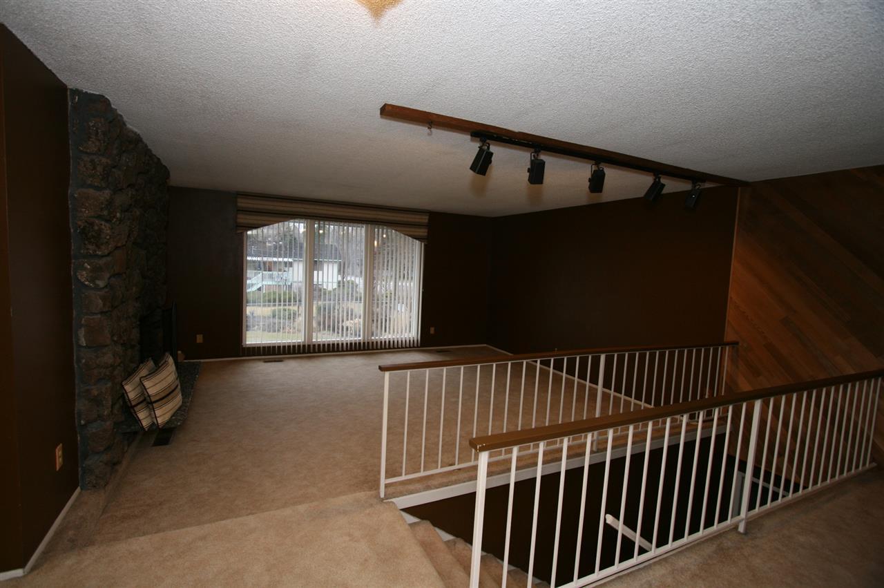 10821 E 28th Ave - Photo 4