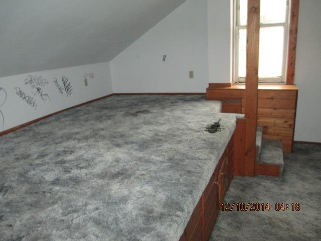 1114 W Maxwell Ave - Photo 9