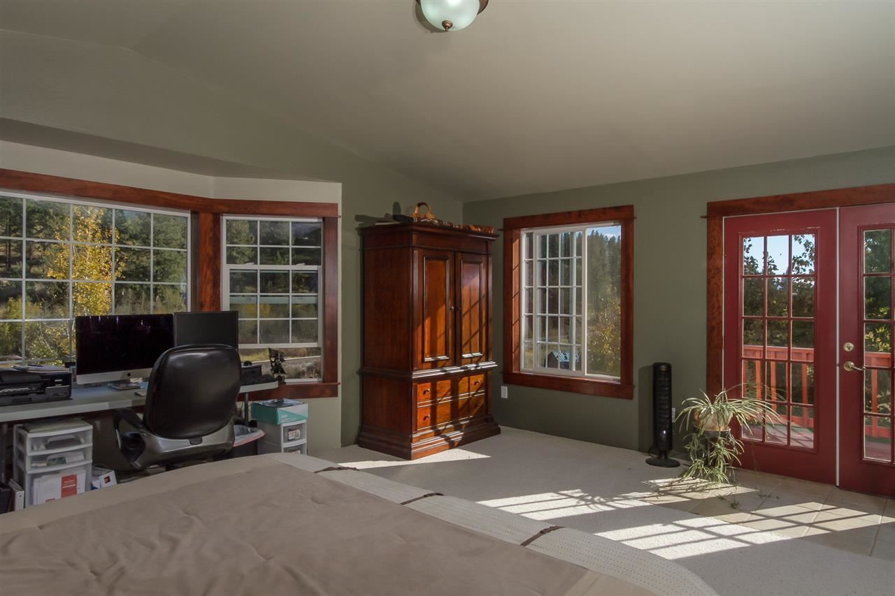 1085 Twelve Mile Rd - Photo 7
