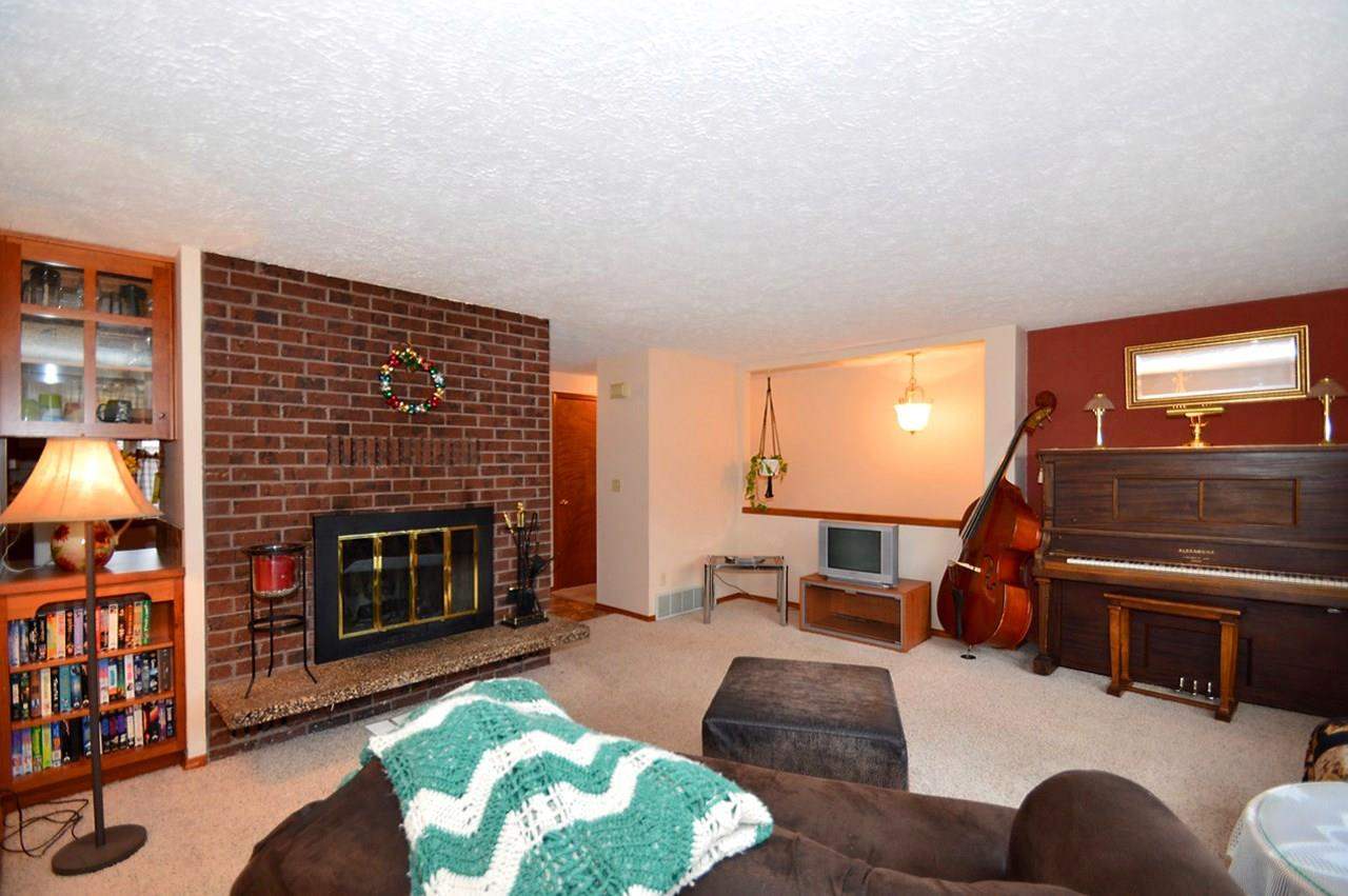 18411 E Baldwin Ave - Photo 3