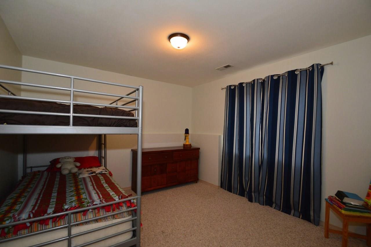 3203 E 43rd Ave - Photo 14