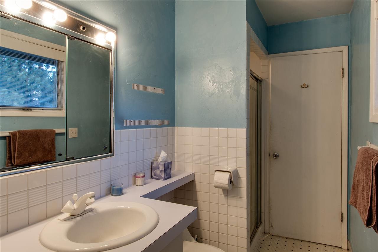1625 E 38th Ave - Photo 12