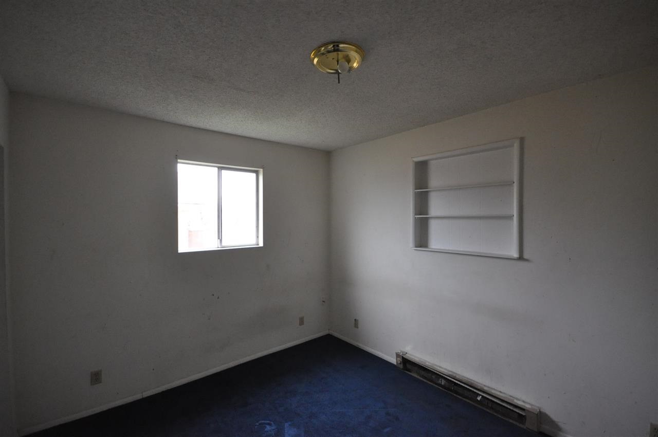 4818 N SMITH St - Photo 9
