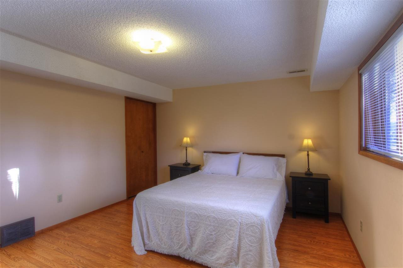 2217 E 46th Ave - Photo 14