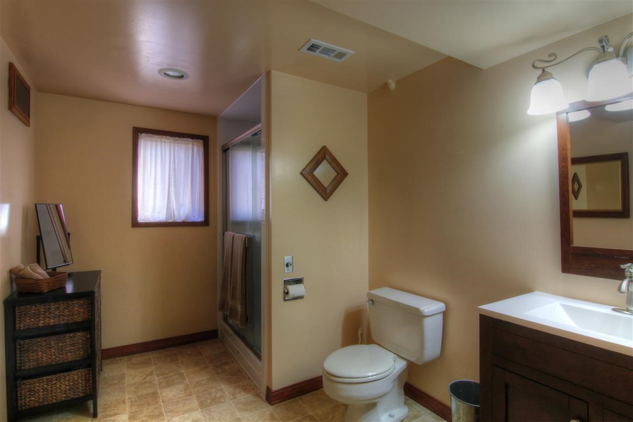 2217 E 46th Ave - Photo 15