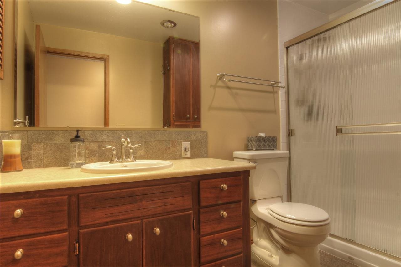 2217 E 46th Ave - Photo 8