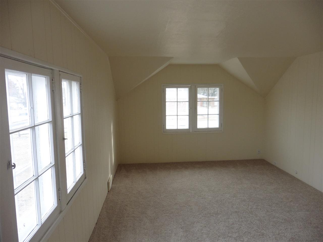 402 S Blake Rd - Photo 10