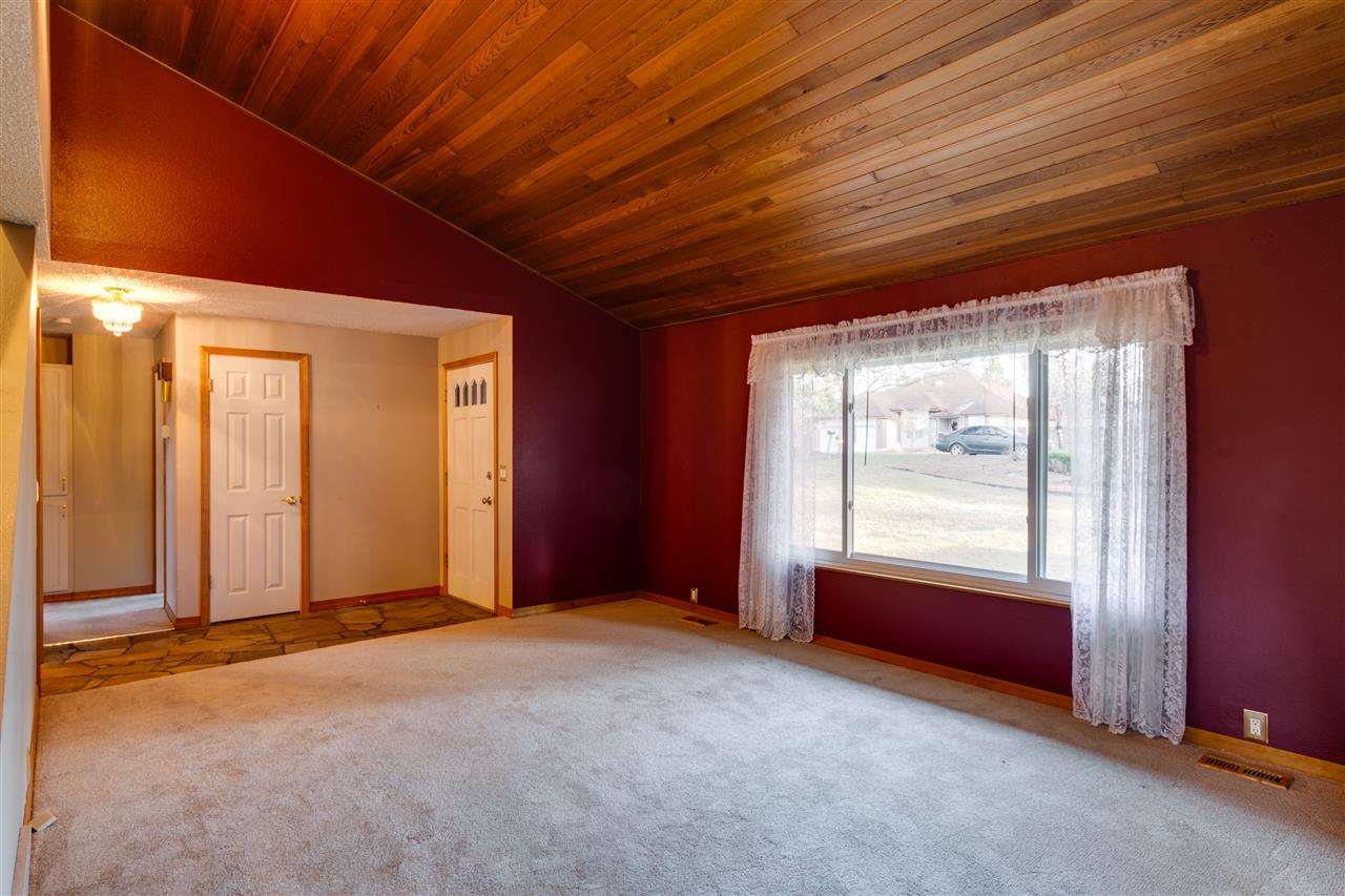 13920 S Clear Lake Rd - Photo 7