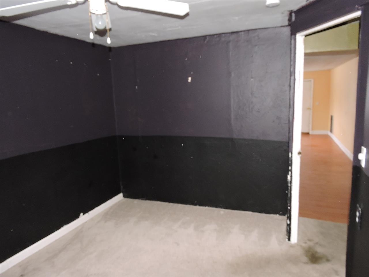 108 E GRACE - Photo 8