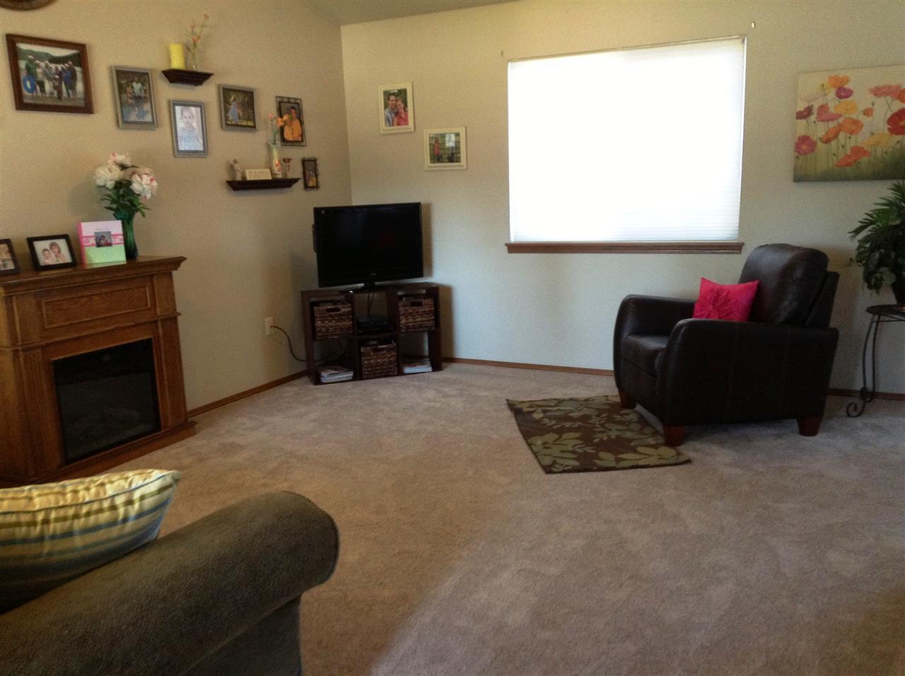 12911 E 4th Ave - Photo 4