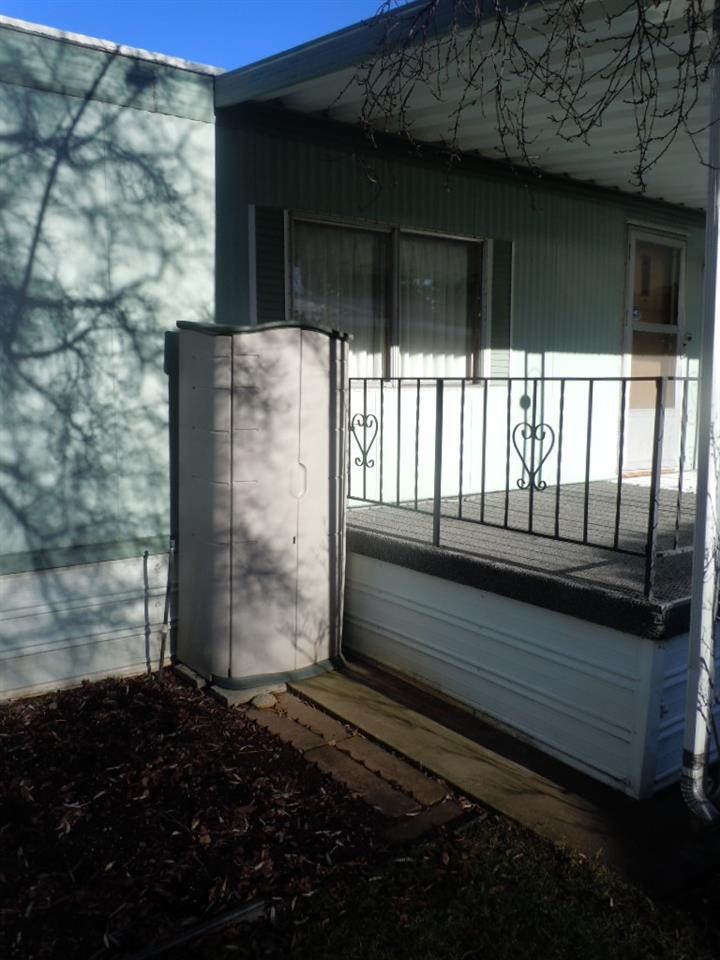2601 N Barker Rd - Photo 17