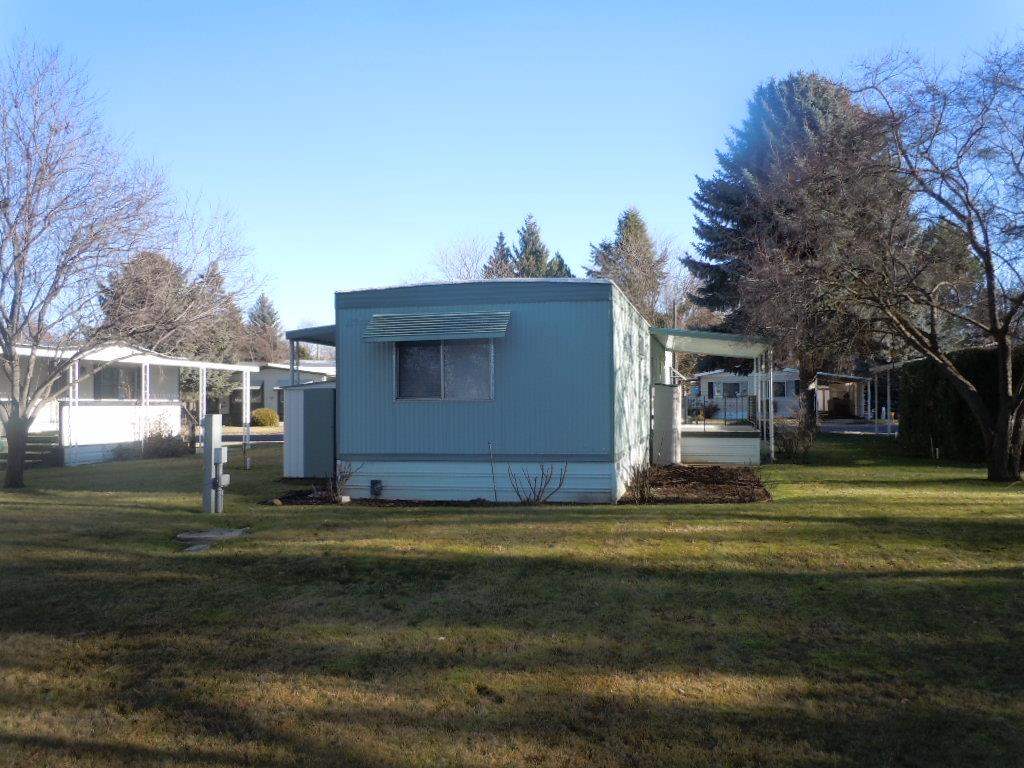 2601 N Barker Rd - Photo 19