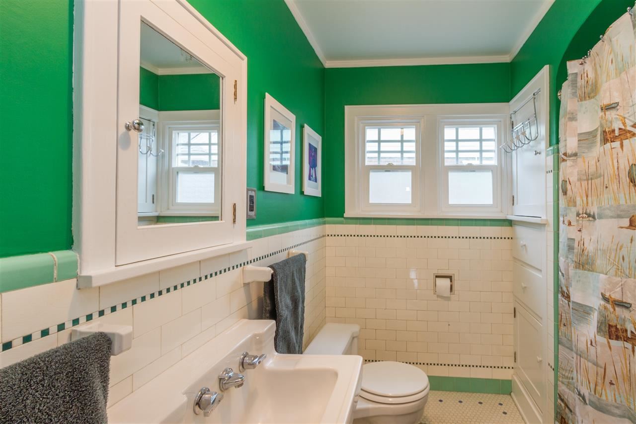 1227 W 20th - Photo 11