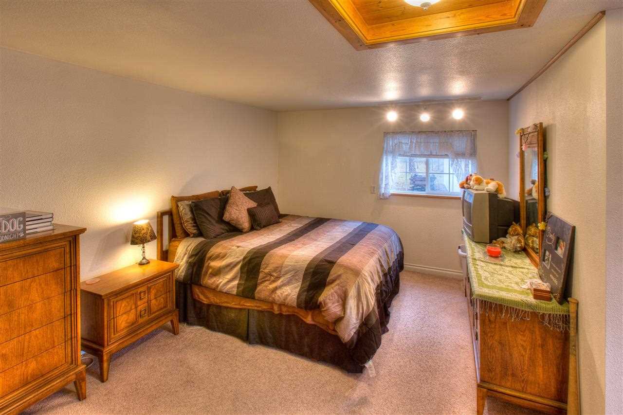 24308 N Cowgill Rd - Photo 19