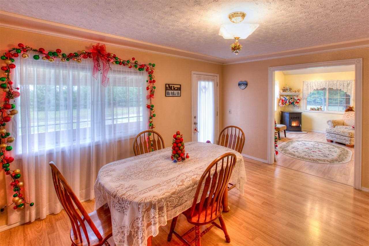 24308 N Cowgill Rd - Photo 3