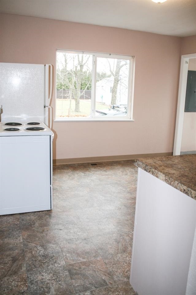 15316 E Valleyway Ave - Photo 3