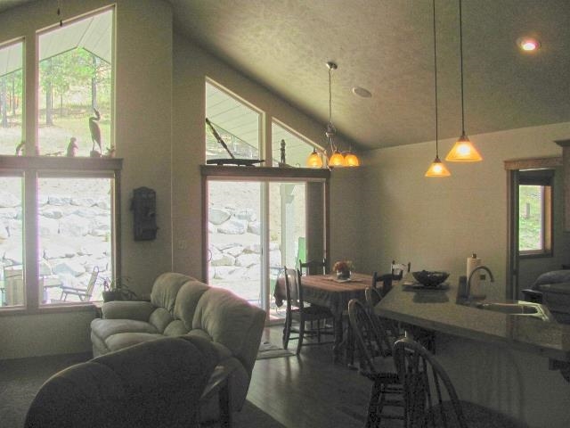 6475 Villier Rd - Photo 4