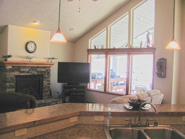 6475 Villier Rd - Photo 5