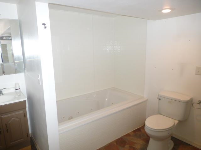 216 W 32nd Ave - Photo 16