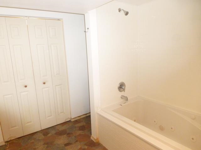 216 W 32nd Ave - Photo 17