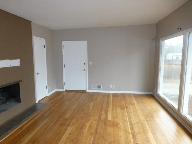 216 W 32nd Ave - Photo 3