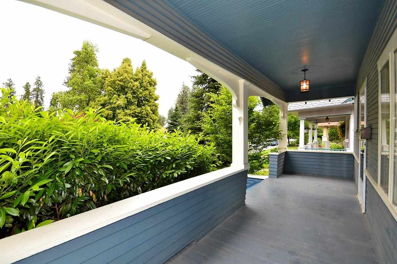 12 E 26th Ave - Photo 2