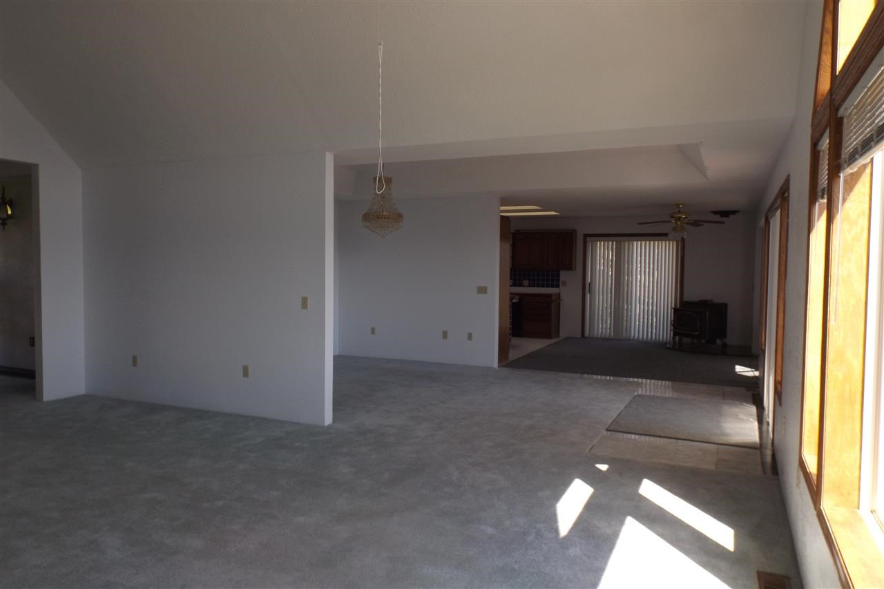 8520 N Panorama Dr - Photo 11