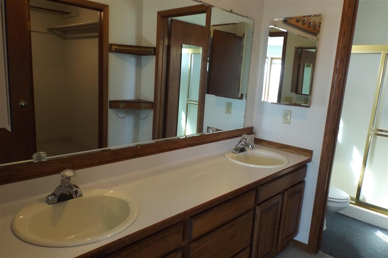8520 N Panorama Dr - Photo 14