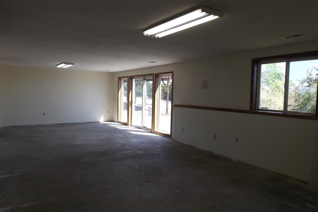 8520 N Panorama Dr - Photo 17