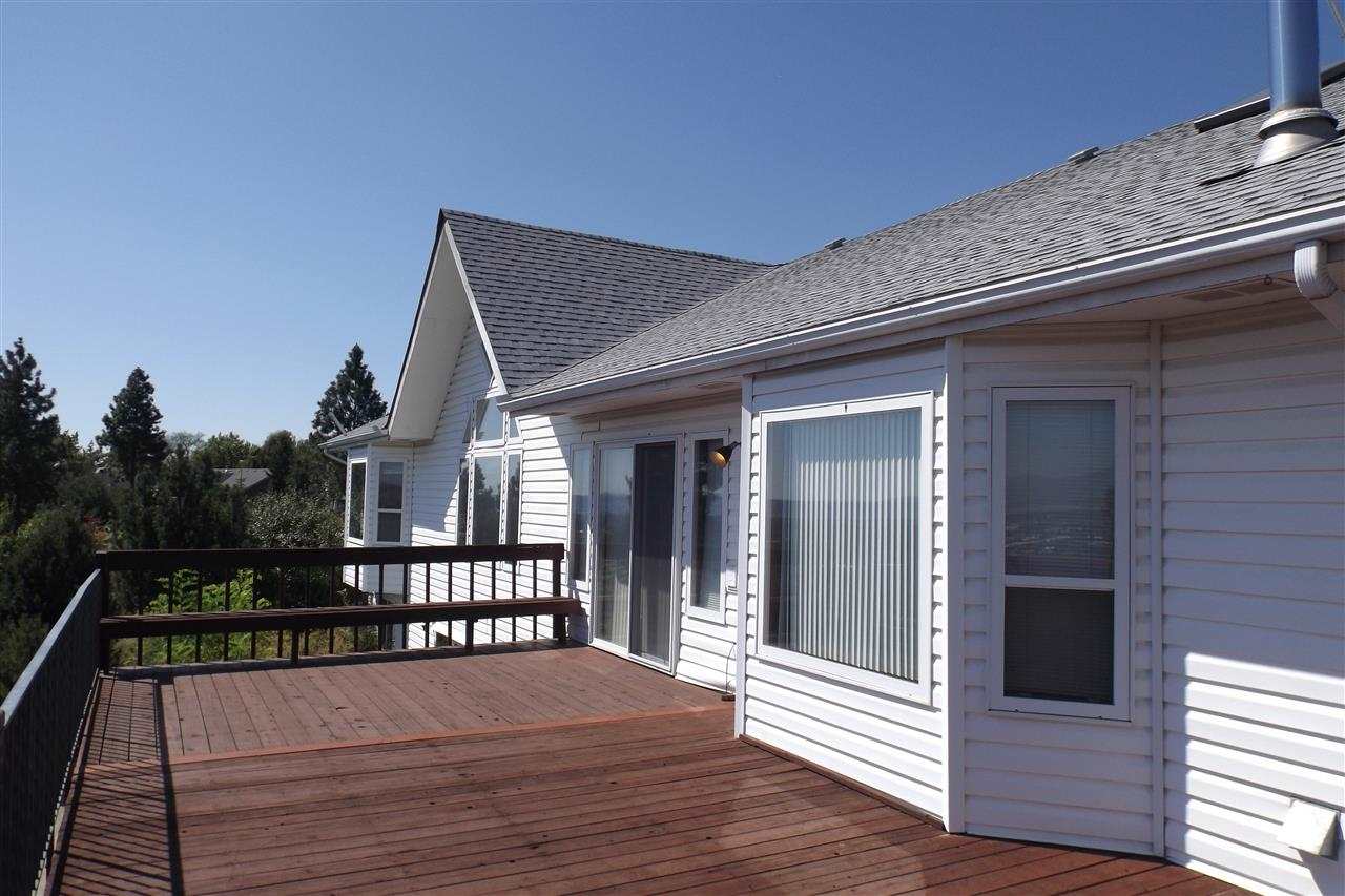 8520 N Panorama Dr - Photo 3