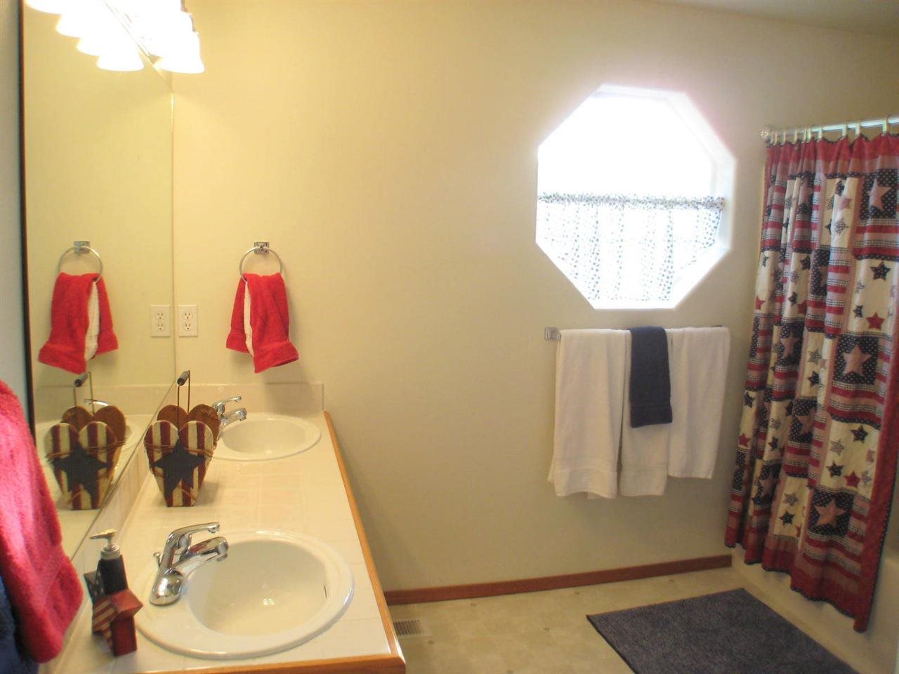 620 N Garry Dr. - Photo 12