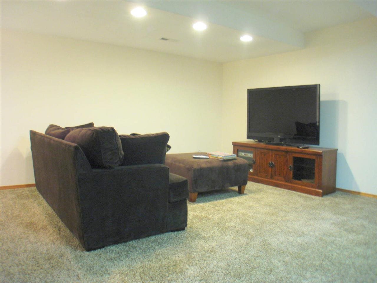 620 N Garry Dr. - Photo 17