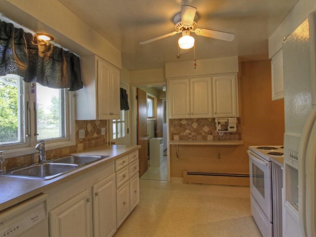 15125 E Valleyway Ave - Photo 6