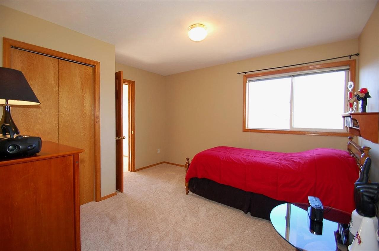 825 N Stevenson Ct - Photo 9