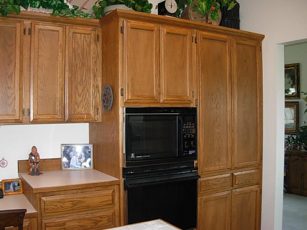 3801 S Loretta - Photo 4