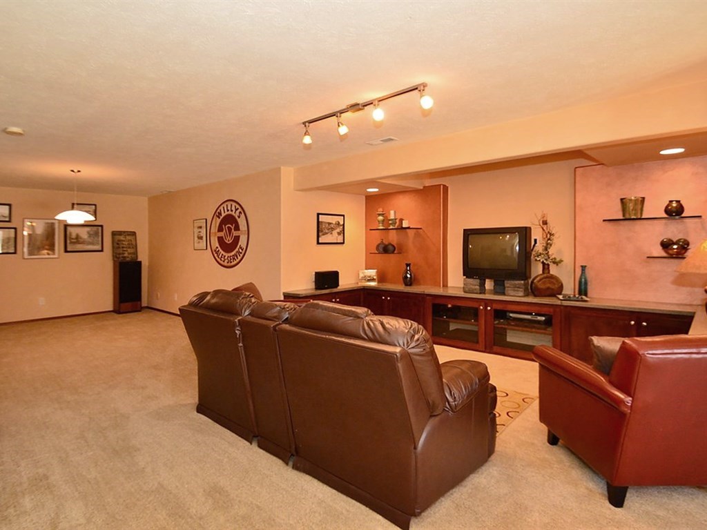 117 S Wright Ct - Photo 12