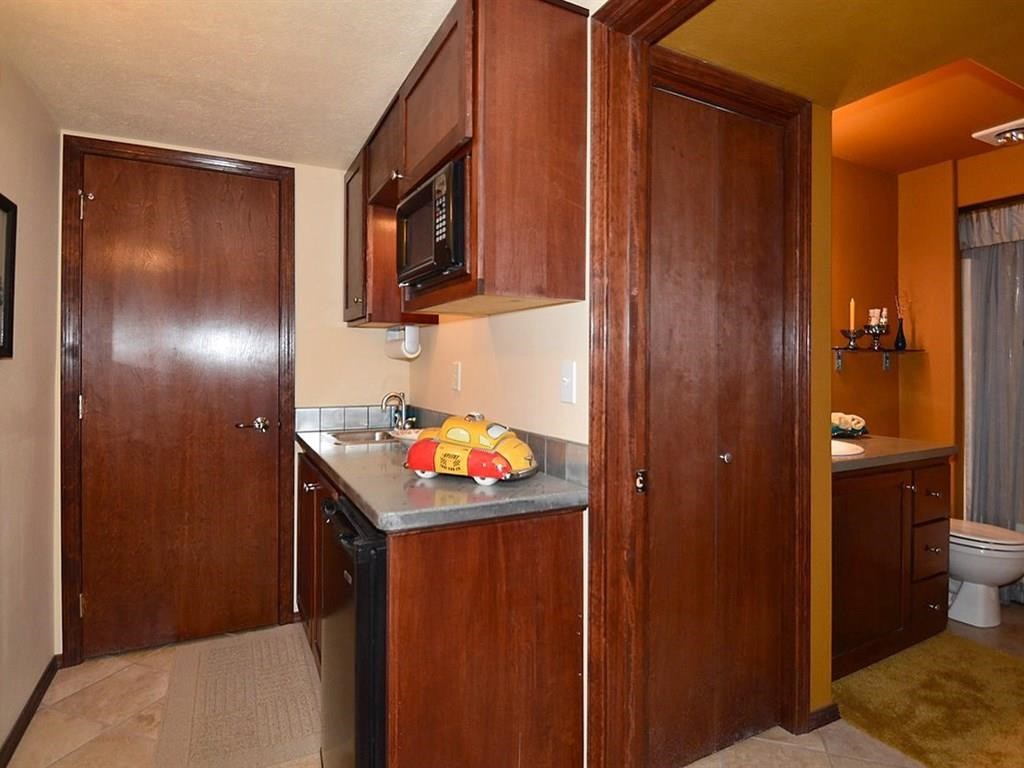 117 S Wright Ct - Photo 17