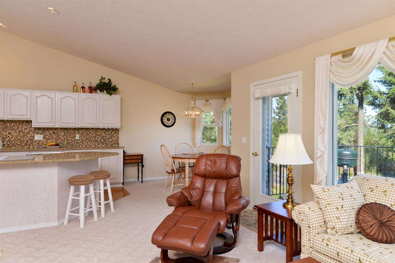 1216 W Bolan Ave - Photo 5