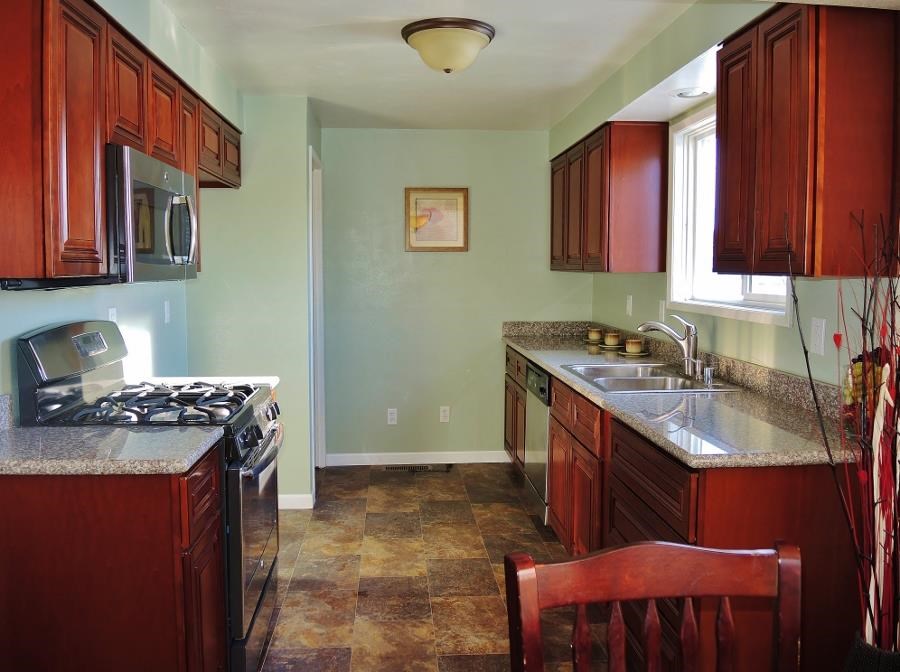 4704 N Mayhew Rd - Photo 6