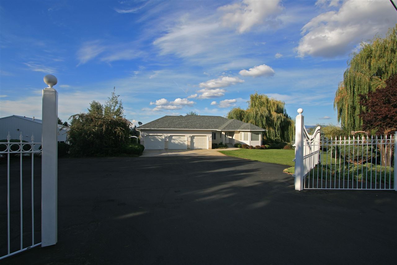 5015 E Stoneman Rd - Photo 1