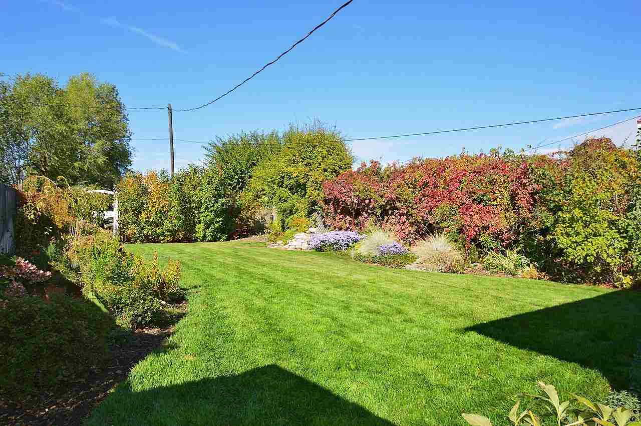 3228 W Queen Pl - Photo 18